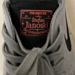 Gray Stefan Janoski Nike